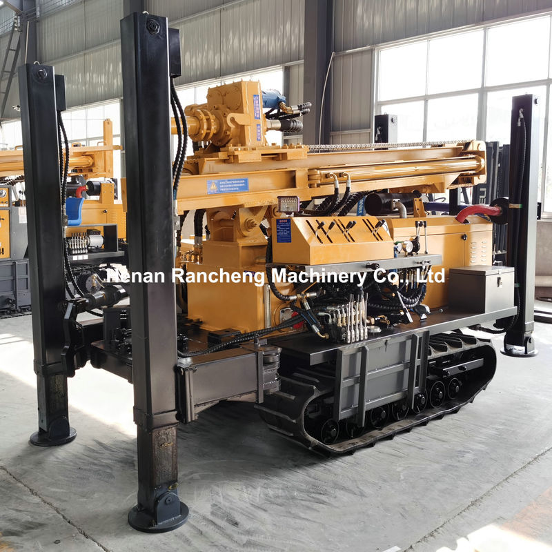 180 मीटर गहरी चट्टान RCF180C क्रॉलर चलती बहुआयामी जल कुएं ड्रिलिंग रिग स्टॉक में