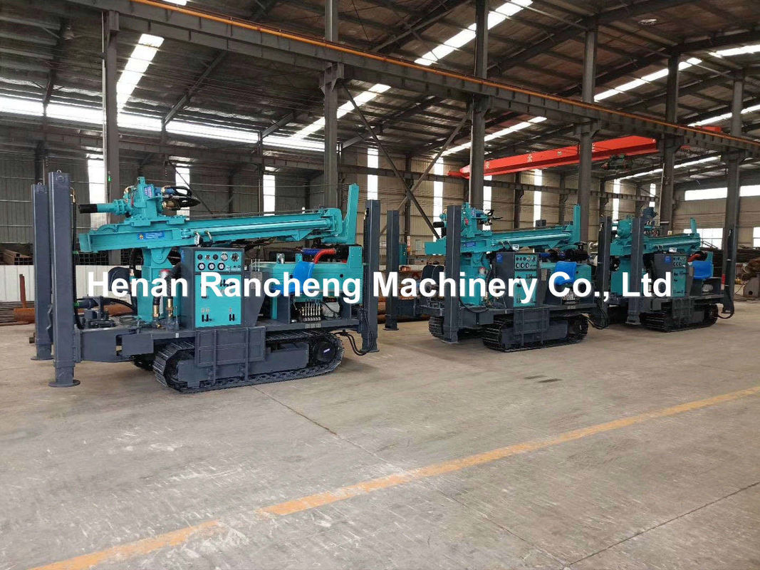 300 मीटर बोरिंग गहराई जल कुएं क्रॉलर प्रकार ड्रिलिंग रिग मशीन 85KW युचाई इंजन