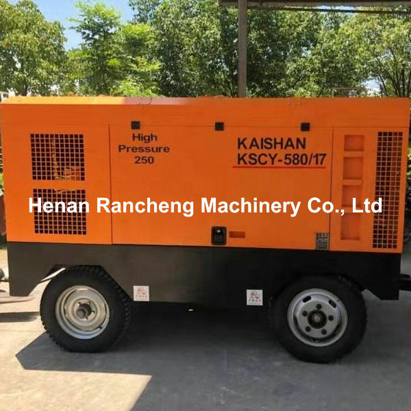 48 लीटर तेल क्षमता एयर ड्रिलिंग कंप्रेसर Cummins 6CTA8.3 - C260 17bar कार्य दबाव