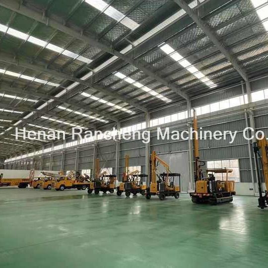 सोलर पाइल ड्राइवर RCH530D 70KW डीजल इंजन के लिए हाइड्रोलिक सिस्टम की न्यूनतम प्रवाह दर