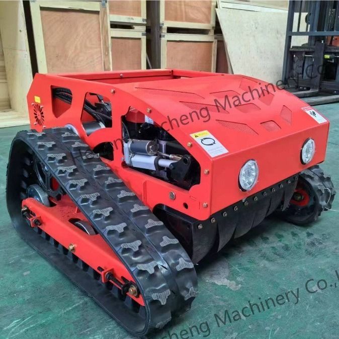 क्रॉलर प्रकार चार पहिया हाइब्रिड रिमोट कंट्रोल लॉन कटर 8HP गैसोलीन इंजन