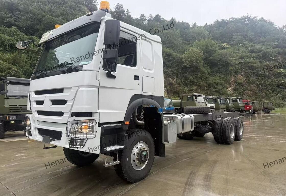 बिक्री के लिए 1000 मीटर गहराई ट्रक पर लगे बोरहोल वाटर वेल ड्रिलिंग रिग मशीन