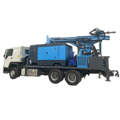 500 मीटर गहराई कुएं ड्रिलिंग रिग पानी ट्रक 266HP लोड इंजन 40 - 130rpm रोटरी गति